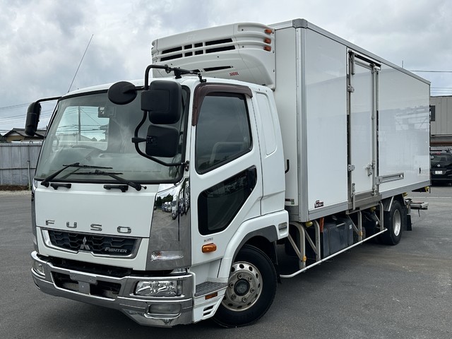 【冷凍機修理中】 H28年 ファイター 冷凍バン 標準幅 菱重製-30℃設定 左サイド扉 格納パワーゲート リアエアサス 6MT 縞板アルミ床 