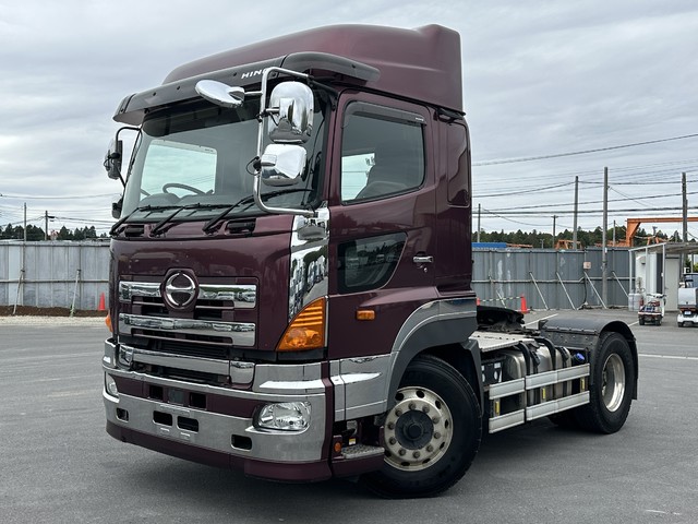 【近日入庫予定】 H29年 日野プロフィア トラクターヘッド ハイルーフ 第5輪荷重11.5トン メッキパーツ アルミホイール リアエアサス 7月まで車検付