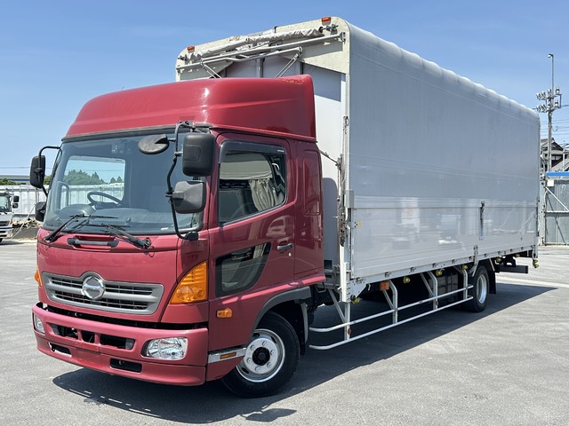 中古 日野 ウイング 4トン(中型) H29年 TKG-FD7JPAA