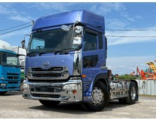  UDクオン トラクターヘッド 第五輪荷重11.5t リアエアサス サイドバンパー角ステンレス2段 アルミホイール キャブメッキパーツ多数装着
