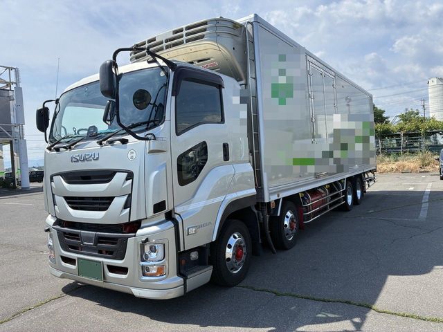 【先行案内】【近日入庫予定】 R3年 格納パワーゲート付き 4軸低床冷凍バン 菱重低温直結式 床アルミ縞板 ジョルダー４列 サイド観音 総輪エアサス スムーサー いすゞギガ