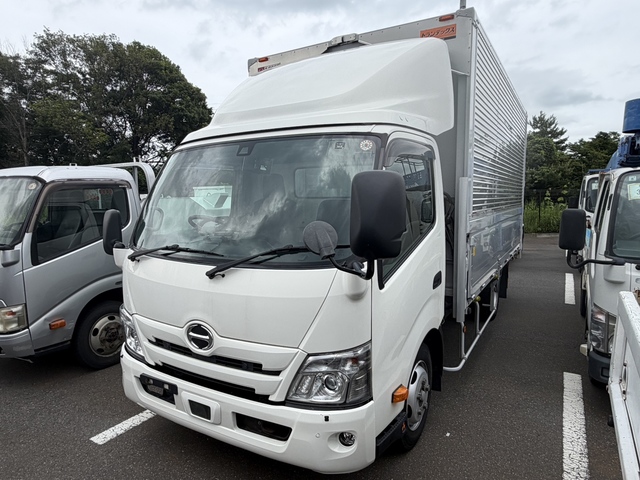 中古 【429万円】日野 ウイング 2トン(小型) R3年 2PG-XZU710M