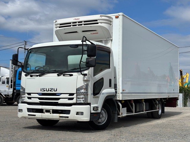 中古 【198万円】いすゞ 冷凍バン 4トン(中型) H29年 TKG-FRR90S2