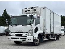 格納ゲート 冷凍バン 6200ワイド ベット付 デンソー低温 キーストン リアエアサス サイド扉 アルミホイール マニュアル6速 最大積載2.6トン